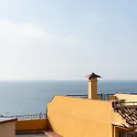 Beachside Retreat With Private Terrace *