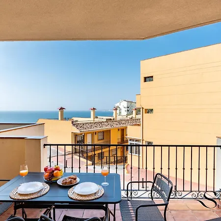 Beachside Retreat With Private Terrace Benalmadena