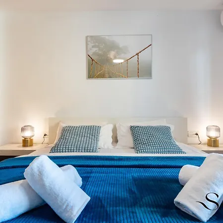 Beachside Retreat With Private Terrace Apartment Benalmadena