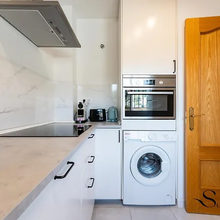 Apartment Beachside Retreat With Private Terrace Benalmádena