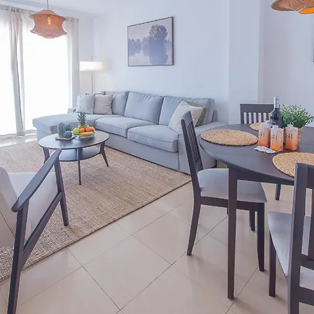 Beachside Retreat With Private Terrace Appartement Benalmádena