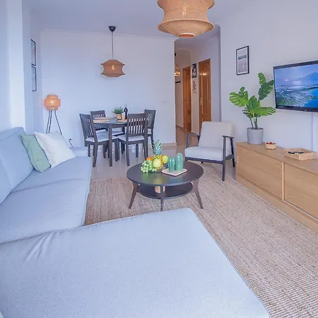 Apartment Beachside Retreat With Private Terrace *